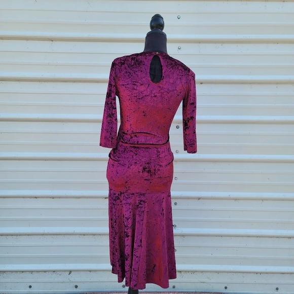 ASOS Club L London Crushed Berry Red Velvet Peplum MIDI Dress UK8 Stretch Small - Picture 5 of 11